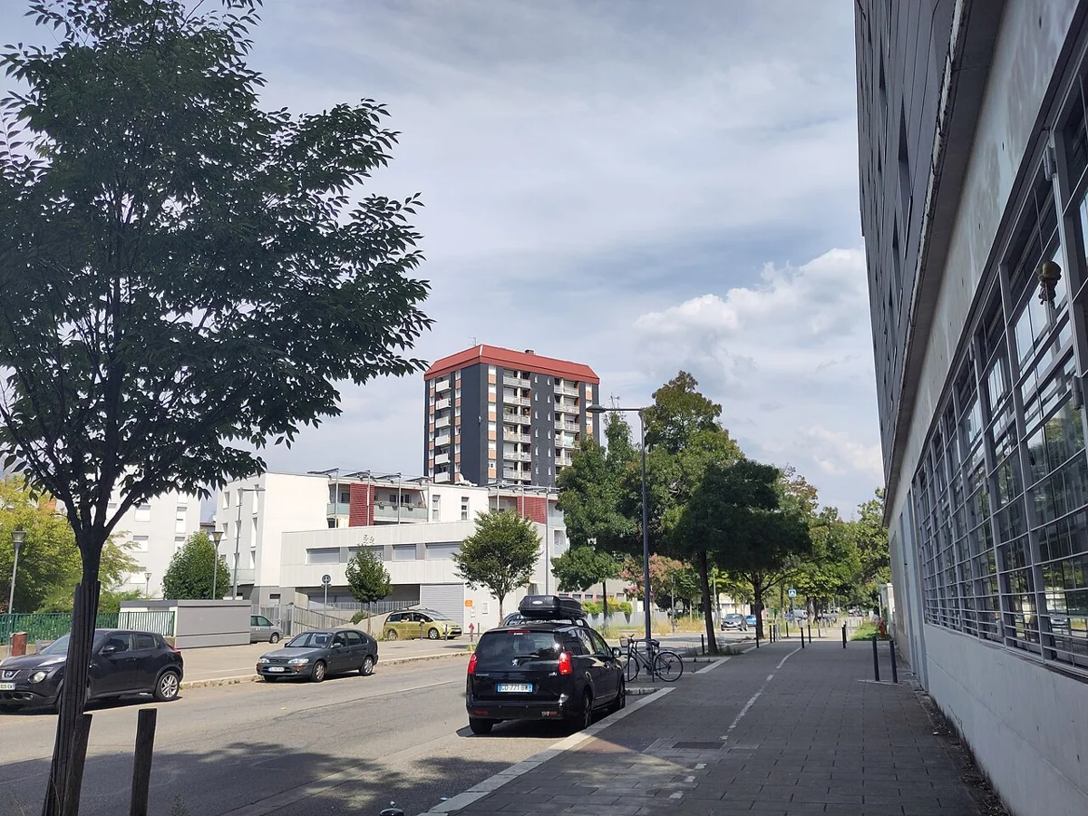 L’avenue Paul-Cocat, repère des environs de l’école Jean Racine.