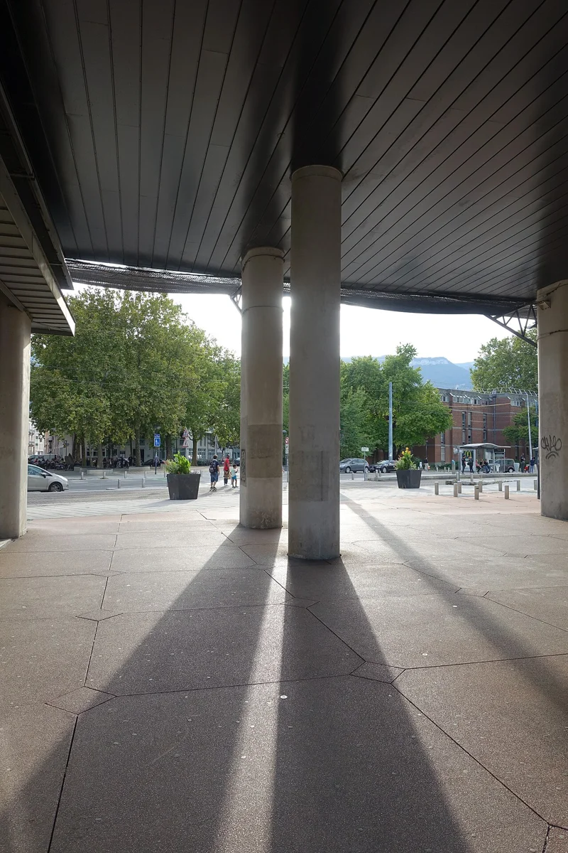 Le quartier Europole, côté ouest de la gare