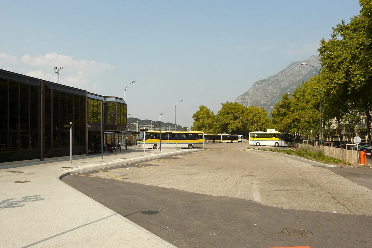 La gare routière de Grenoble, dans le secteur du parking