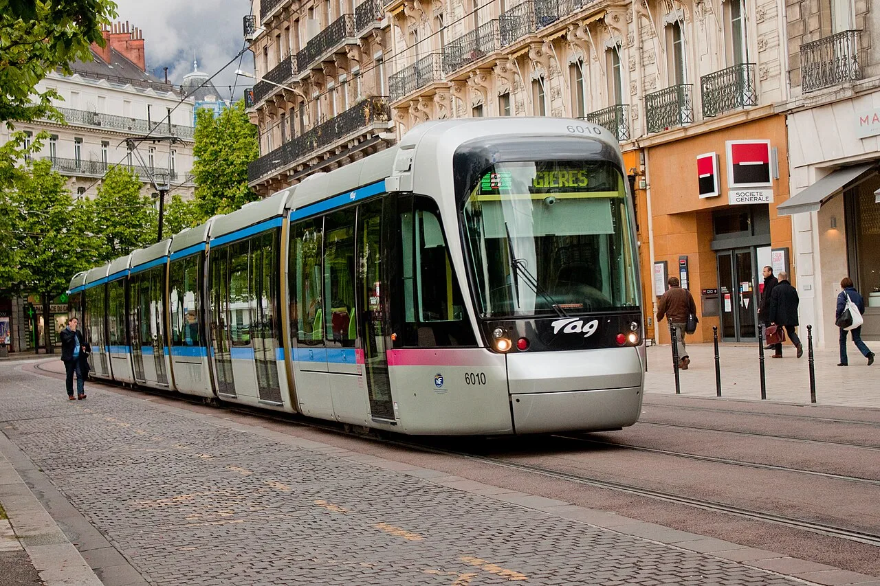 Tramway de Grenoble, photographie de la ligne B